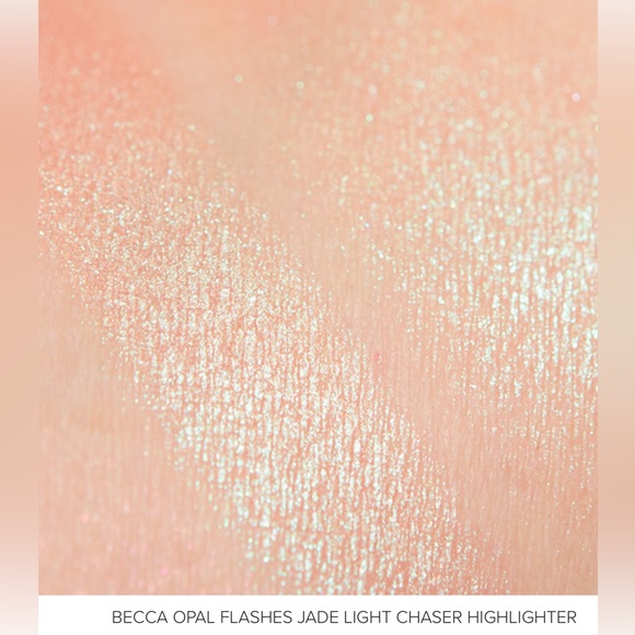 Becca Cosmetics Light Chaser Highlighter in Opal Flashes Jade - BNIB - Picture 6 of 16